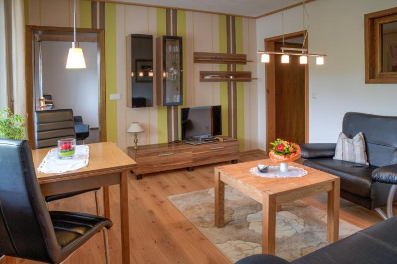 3 Sterne Ferienwohnung Pape Schmallenberg Esterno foto